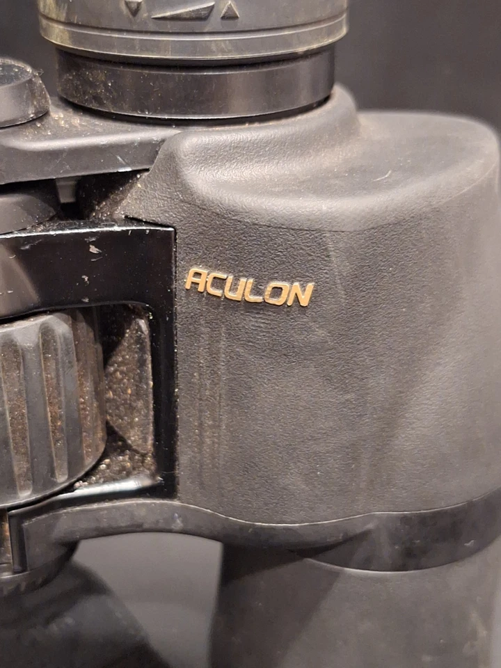 Nikon Aculon A211 8X42 Rubber Armored Black Binoculars Multilayer Coated Lenses - Image 3 of 4