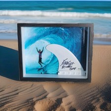 Kelly Slater Signed Surfing Fin In Shadow Box  + 8x10 Photo PSA 11x World Champ