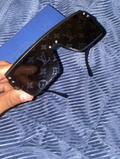 Louis Vuitton LV Monogram Waimea Sunglasses Black Lens Logo