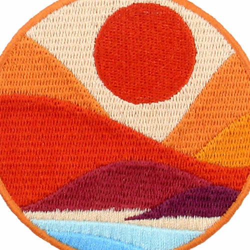 Embroidered Patches Iron Sew On transfers Badges appliques Seaside Mountains 789 - Image 2 of 4
