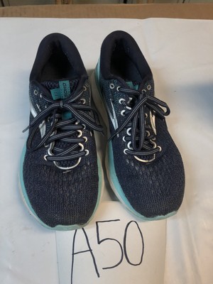 brooks women's ghost 11 running details