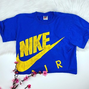 yellow nike crop top