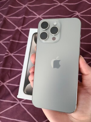 美品✨ iPhone 15Pro Max シルバー Apple iPhone 15 Pro Max - 256 GB - Silver (Unlocked) (CA) | eBay