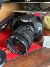 Canon 500D DSLR camera (included camera bag)