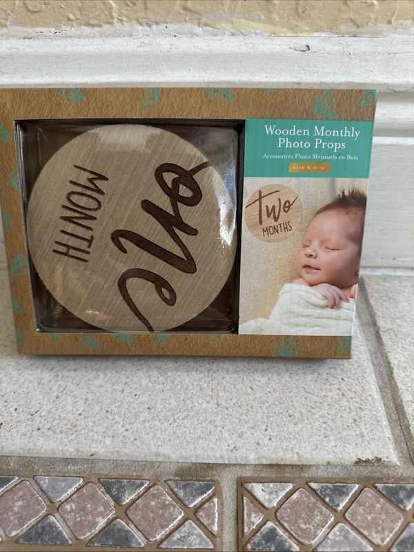 Kate & Milo Monthly Photo Prop Cards - Baby’s First Year Counting Months