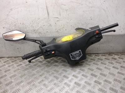 LEXMOTO TITAN 125 TITAN ZN125T-8F HANDLEBARS SPARES REPAIRS , DAMAGED AS PICTURE