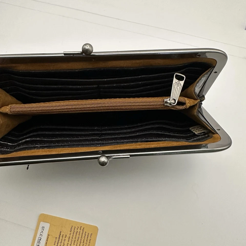 Cartera Patricia Nash Everly acolchada encerada al óleo napa marco de cuero negro Foto 3 de 4