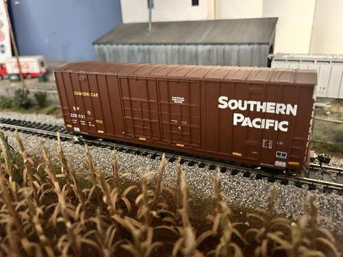 Coche de carga High Cube escala HO Intermountain Southern Pacific 50’ #226031 | Zustand: Used
