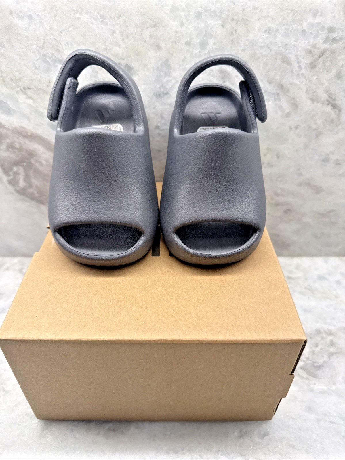 Adidas YZY SLIDE ID 2355 Slate Gray Size 5K (Infants) thumbnail 5