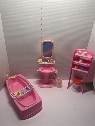 Vintage Mattel Barbie So Much To Do Bathroom Set 1995