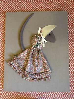 Mounted Sewn Petticoat Mouse Appliqué 1980’s Vintage / Brambly Hedge vibe  - Image 1 of 4