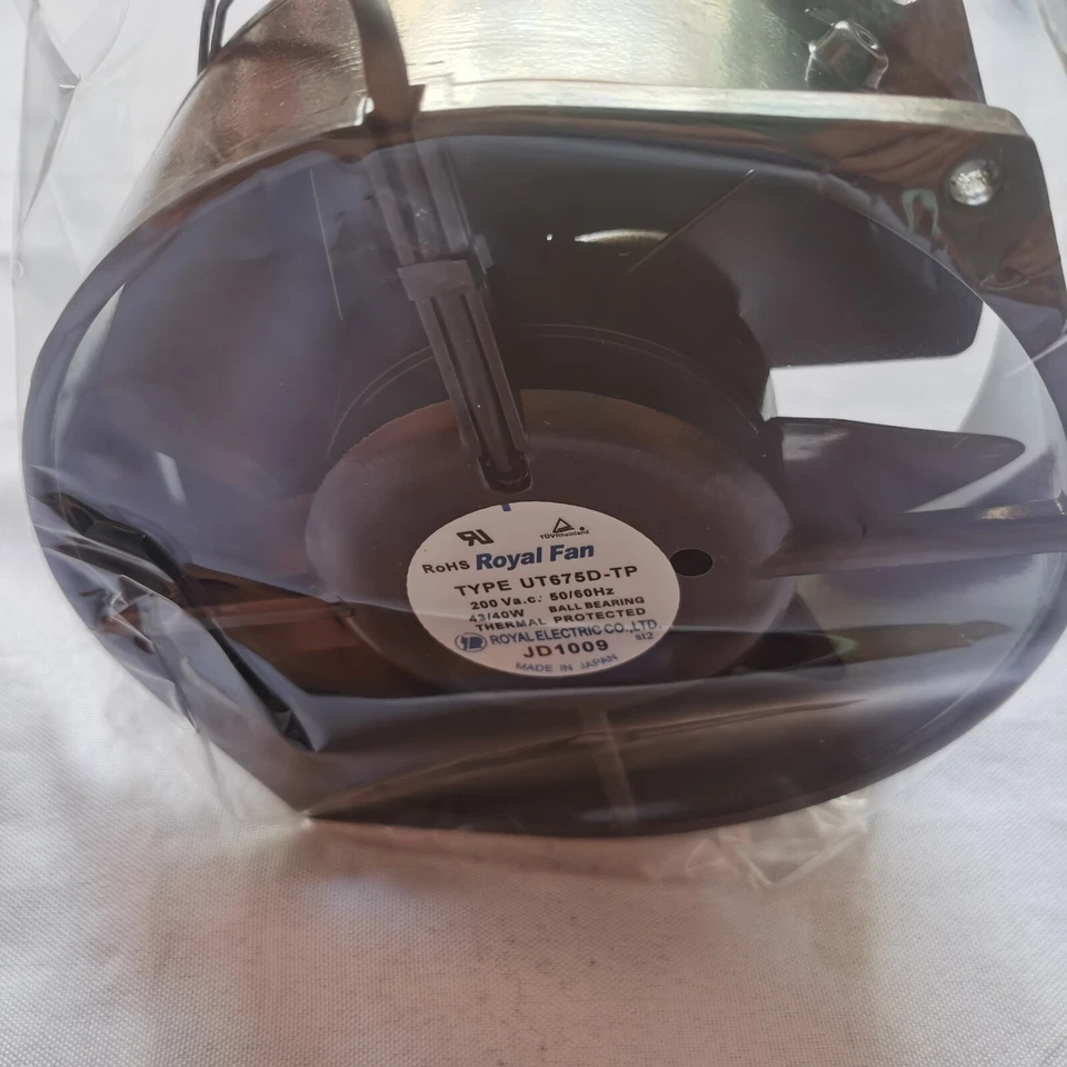 Ventilador original ROYAL FAN UT675D-TP 200V 43/40W 175*150*55 Metal resistente al calor Foto 2 de 4