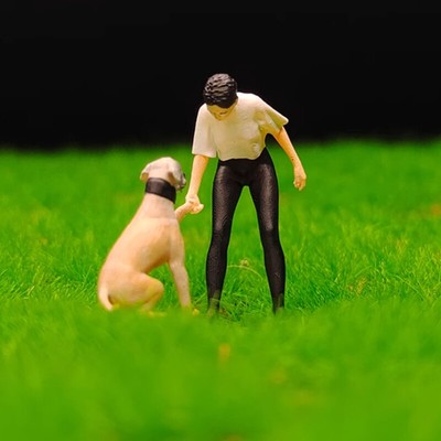 1Set Dog Trainer Girl 1:64 Scale Miniatures Figures Animal Scene Human 3D Model