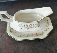 Johnson Bros "Eternal Beau" Gravy / Sauce Boat & Stand