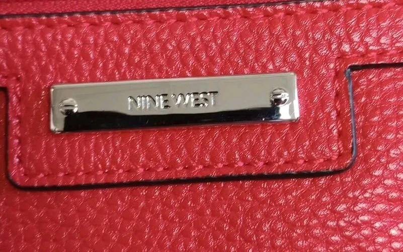 NINE WEST Nove West Cherry Borsa a Pulcinella Rossa Ciliegia con Due Borse con Cerniera Tasche Interne