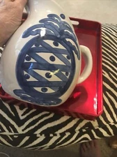 Mary A. Hadley Pottery PINEAPPLE 64oz. Pitcher.  Perfect! Easy Pour Spout!