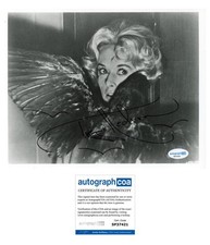 Tippi Hedren "The Birds" AUTOGRAPH Signed 'Melanie Daniels' 8x10 Photo F ACOA