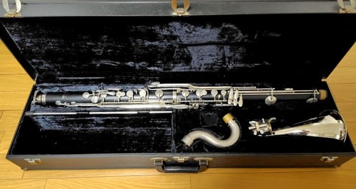 Yamaha YCL-220 Bass Clarinet Resin Body Band Instrument w/ Case Student Quality