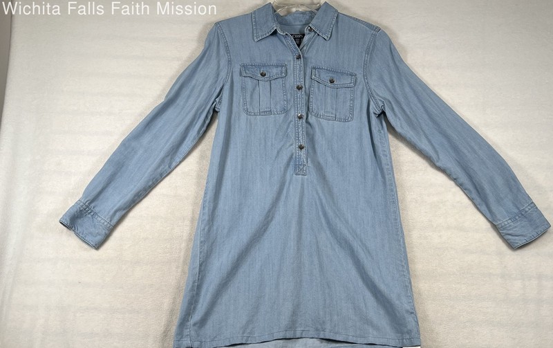 Chaps Women's Light Blue Chambray Long Sleeve Button Front Tunic Shirt Sz S