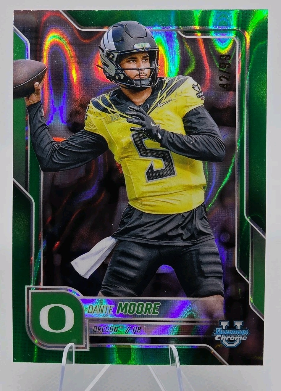 2025 Bowman Chrome U Dante Moore #137 Green Lava Refractor /99 Oregon Ducks