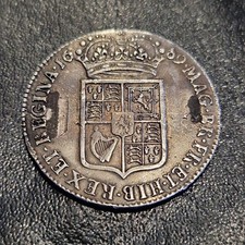 1689 William & Mary Half Crown S.3435