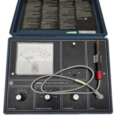 Fisher Portable Battery Operated Conductivity Meter Model 152