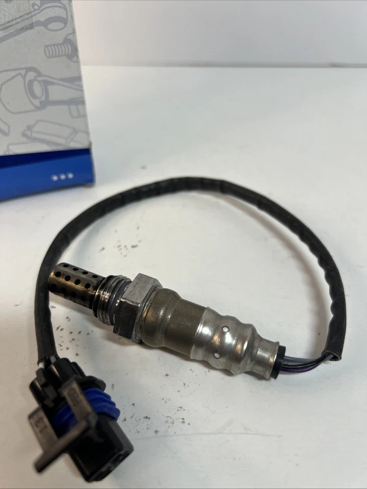 Conjunto de sensor de oxígeno térmico ACDelco 213-3537 GM 19209805 para Buick y más Foto 2 de 4