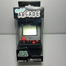 NWT Retro Arcade Mini Handheld Game 100 Retro Games Ages 6 