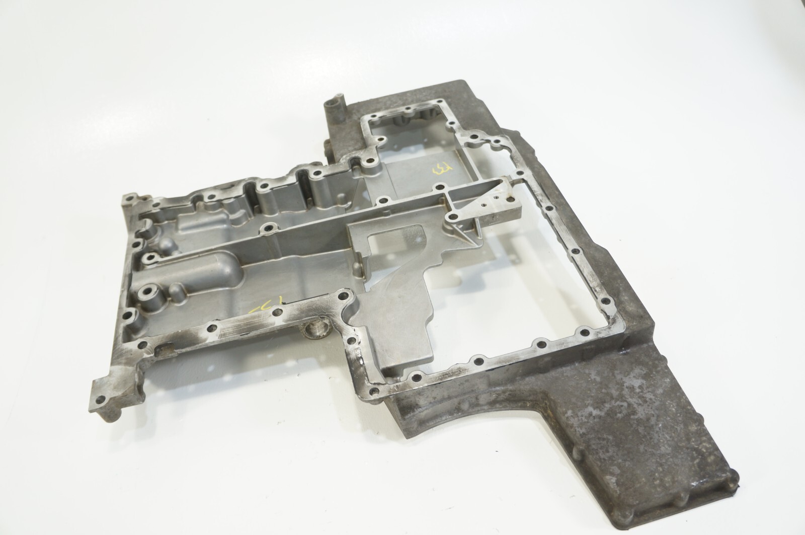 Oem 03-2018 Bentley Continental Flying Spur GT GTC 6.0L Engine Upper Oil Pan