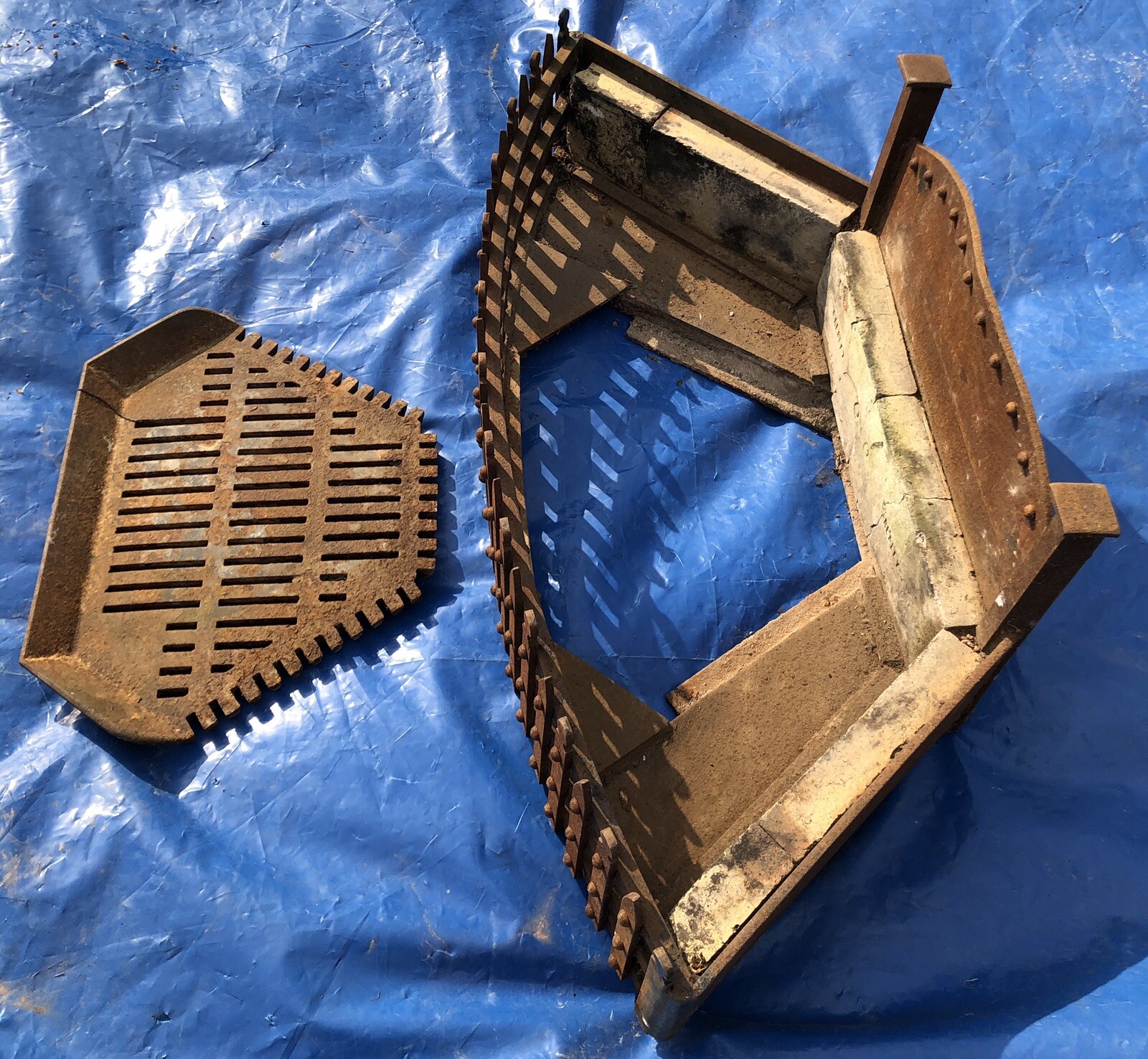 RECLAIMED ORIGINAL VINTAGE VICTORIAN CAST IRON FIRE GRATE eBay