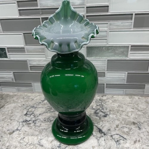 FENTON GREEN WITH WHITE OVERLAY JACK IN THE PULPIT VASE 9.5"