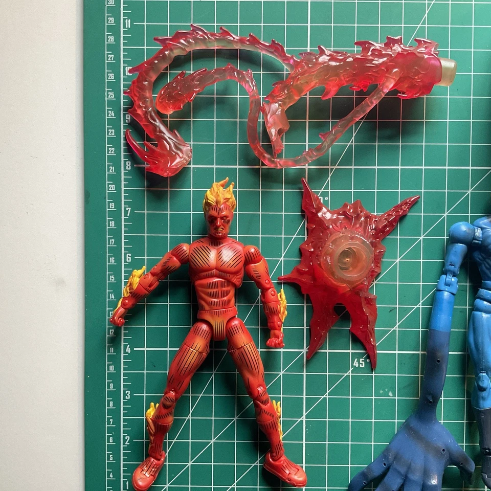 Marvel Legends Retro Fantastic Four Figure Lot Human Torch Thing Herbie… - Image 2 of 4