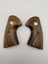 Altamont Wood Grips - Colt Python Super Walnut Smooth Lic Silver Medallions
