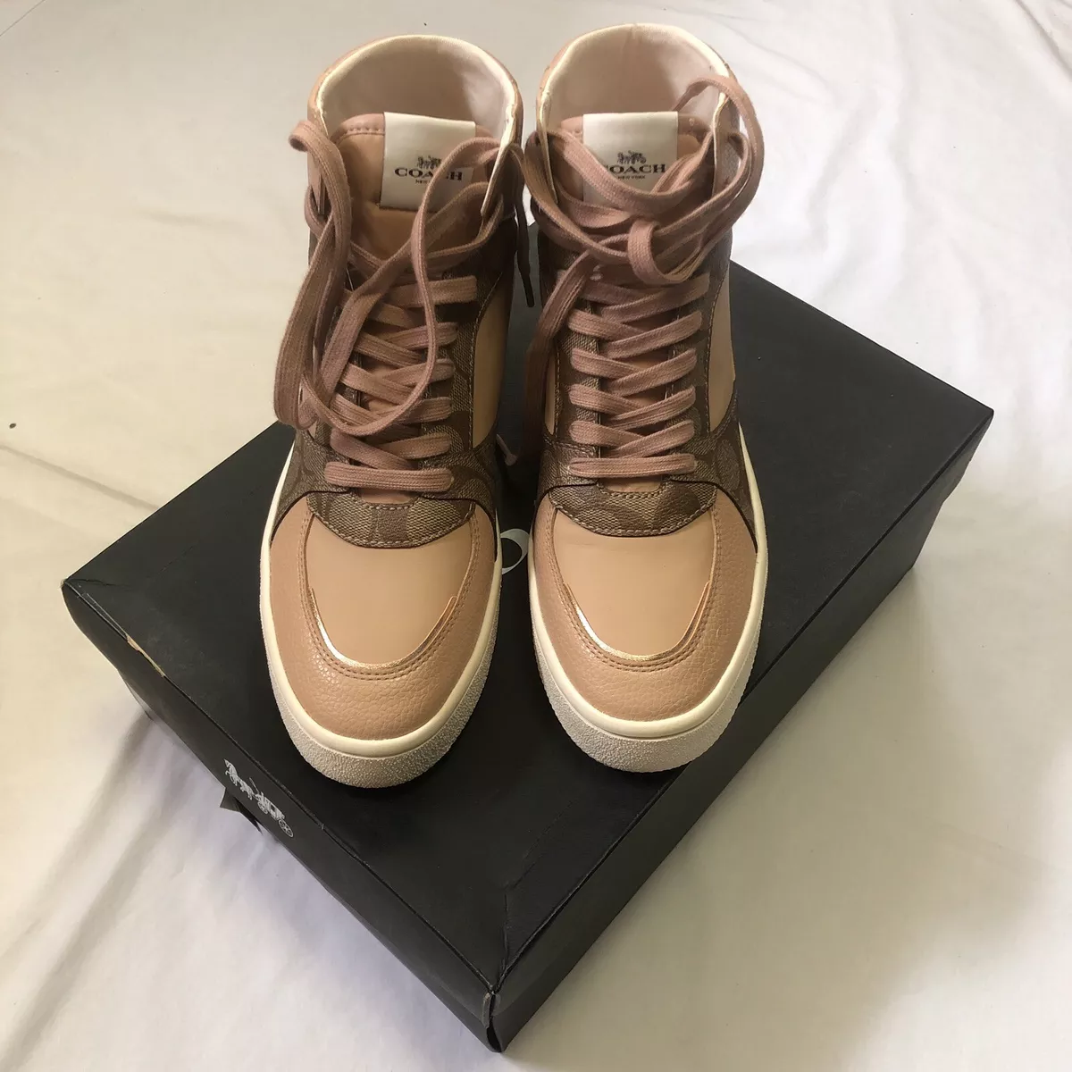 C220 signature hot sale high top sneaker