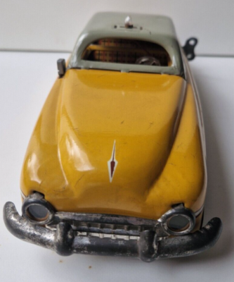 Rare Voiture Memo taxi Jouet mécanique jouet ancien en tôle