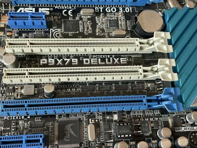 ASUS P9X79 マザーボード ＋ Team DDR3 メモリ 16GB Asus P9X79 DELUXE LGA 2011 DDR3 Intel X79 Desktop Motherboard Main