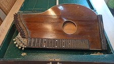Antique zither. Prague. 1930-40. for restoration