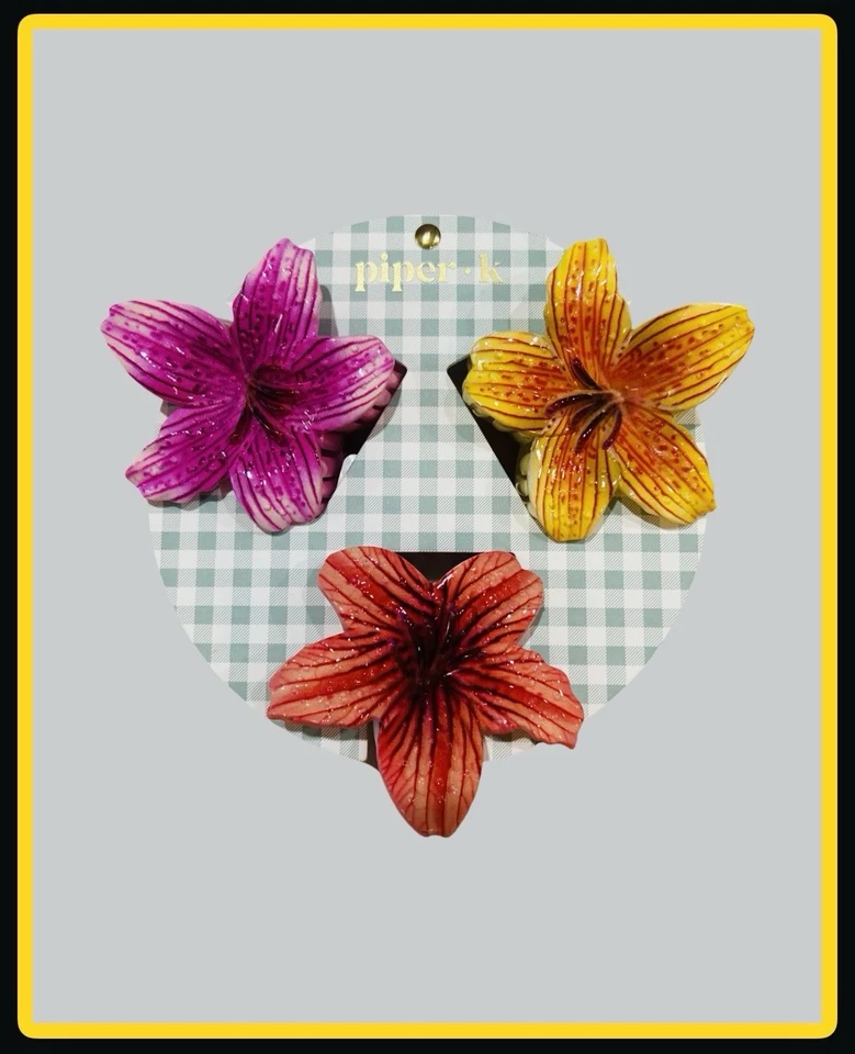 Piper K Floral Hair Claw Clip Set of 3 Red, Orange & Pink NEW In Package - Image 1 of 1