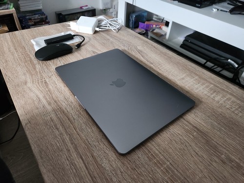 Apple MacBook Pro 16 Pouces 2021 avec Puce M1 Pro