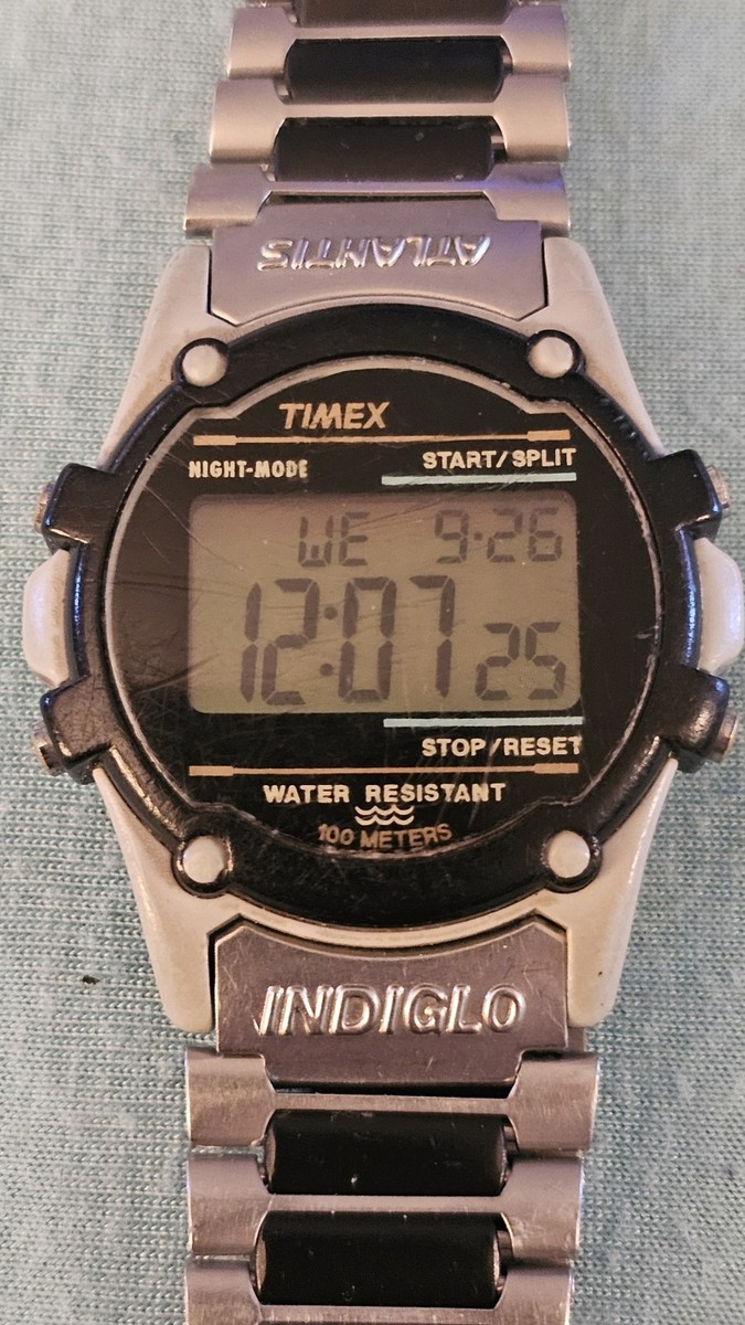 Vintage Mens 1980s Timex Atlantis 100 Quartz Watch ***NEW BATTERY