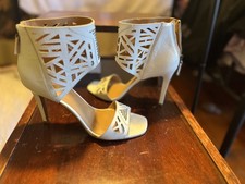 Nine West Women’s Open Toe zip Strap Ankle Leather White 10 1/2M Small Knicks