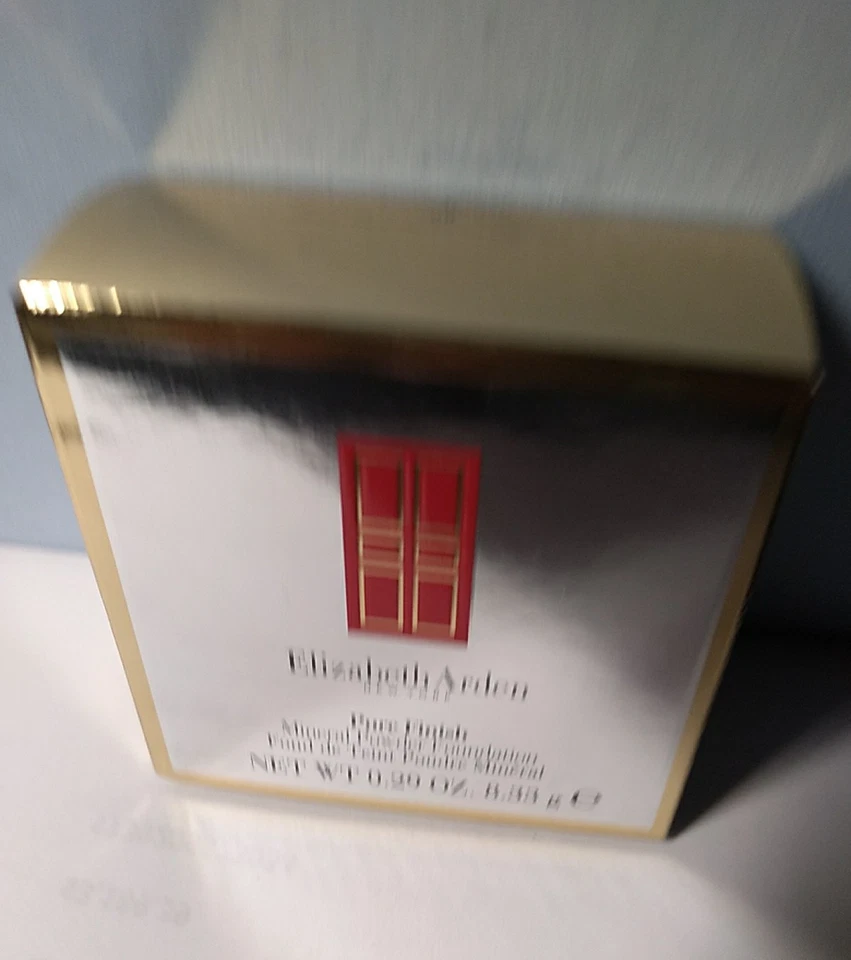 ELIZABETH ARDEN PURE FINISH MINERAL POWDER FOUNDATION #08 NIB - Image 2 of 4