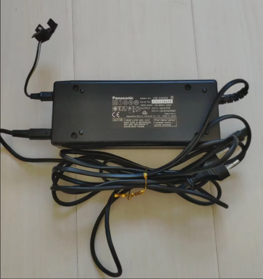 Original Panasonic M9000 Camera Power Adapter VM-AM10E 12V 1.8A