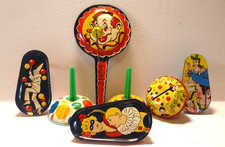 Lot of 7 Vintage Tin Toy Noise Makers Kirchhof US Metal, 3 unmarked