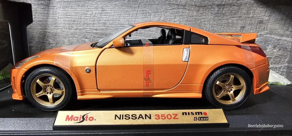 Coche diecast Nissan 350Z Nismo S-Tune 2004 edición especial Maisto 1:18 de colección Foto 2 de 4