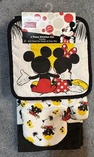 NEW Disney Mickey Mouse 3 Piece Kitchen Set KITCHEN TOWEL OVEN MITT POT HOLDER