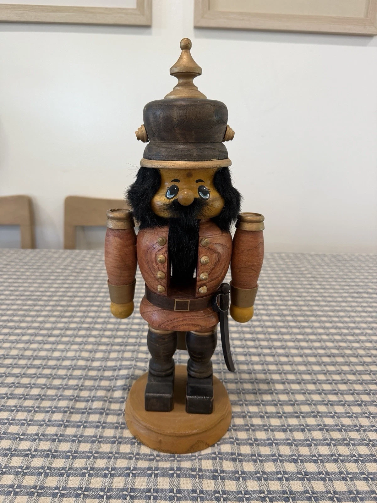 VTG 1997 Zim's Heirloom Collectibles Wooden Nutcracker Natural Wood Soldier 13.5
Opens in a new wind