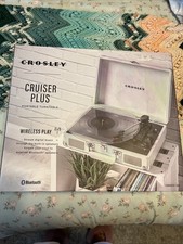 NEW Crosley CruiserPlus Portable Turntable Bluetooth Green Watercolor CR8005F-GW