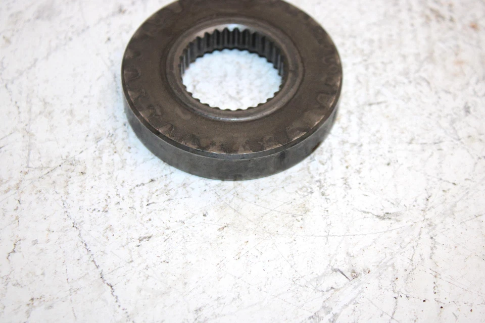 Honda Fourtrax Rincon 2004 OEM guía de transmisión final 23645-HN8-000 AH2.1 Foto 3 de 4