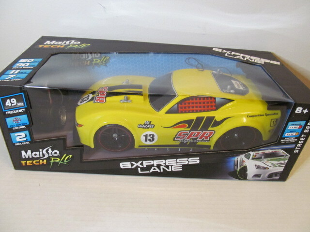 Maisto Tech 1/14 Scale R/C Express Lane Remote Control Camar